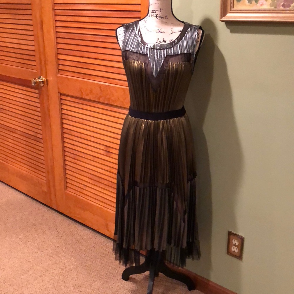 BCBG MAXAzria